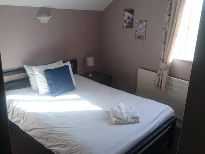 Shoulder Of Mutton Hotel Milton Keynes Ngoại thất bức ảnh